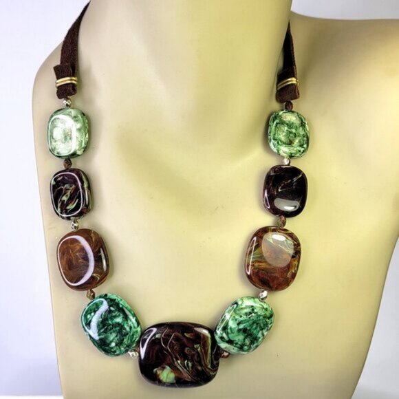 Blue and Green Disc Flat Beaded Necklace with Earrings - Picture 1 of 13